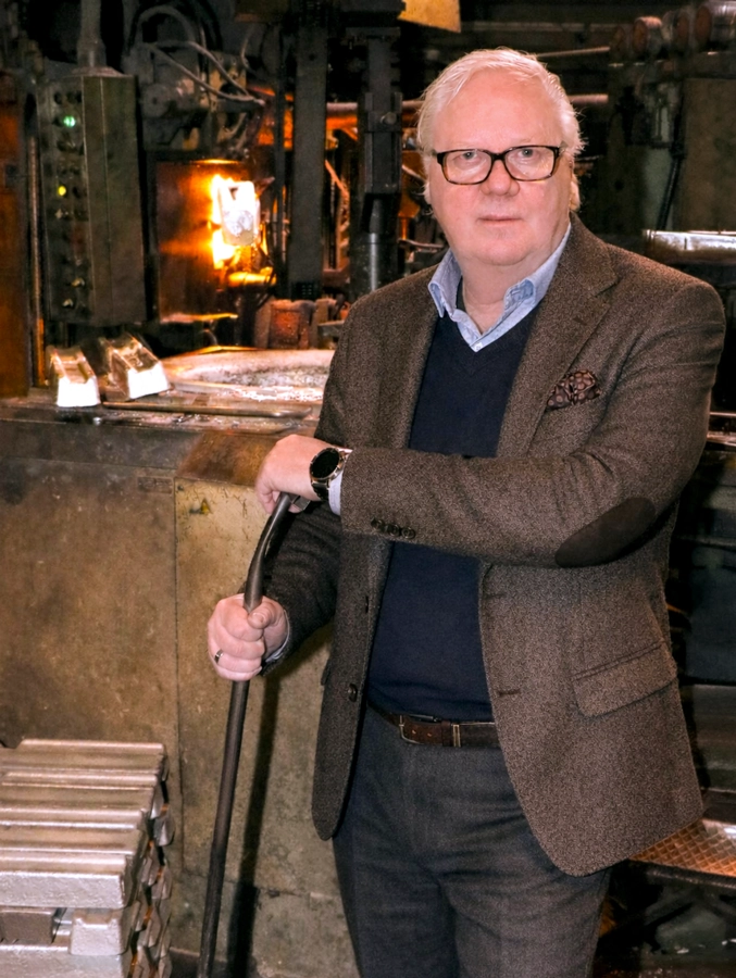 Valu- ja valimotekniikan asiantuntija Jouni Lehto.